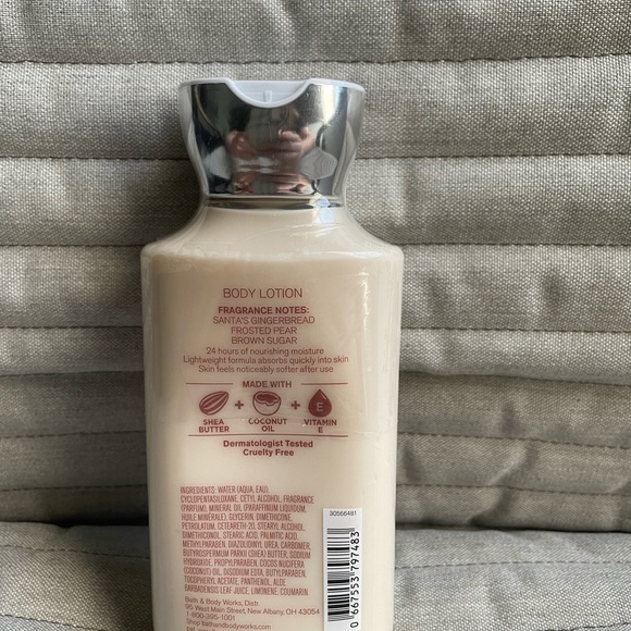 NWT bath & body works gingerbread latte lotion - Picture 2 of 2